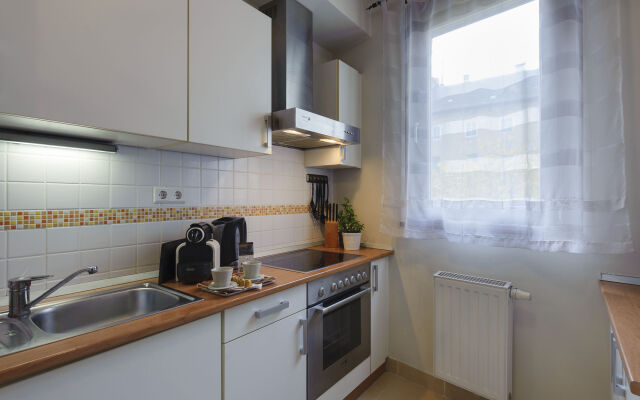 Central Passage Apartments by Vagabond
