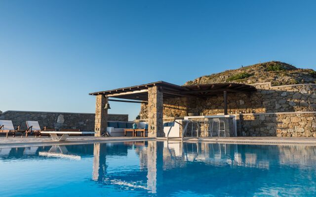 Mykopetra Villas