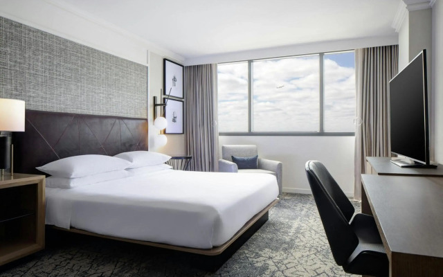 Sheraton DFW Airport Hotel