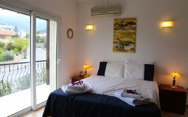 Villa Jasmine by Amy Villas