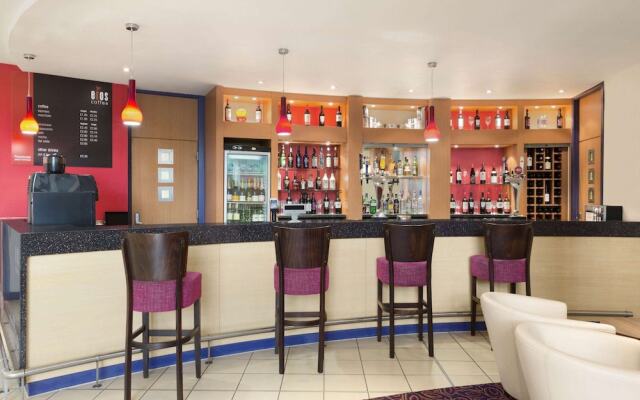 Ramada London North M1