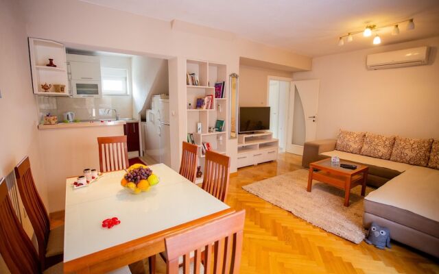 Holiday Home Relax