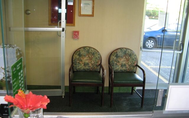 Handys Extended Stay Suites