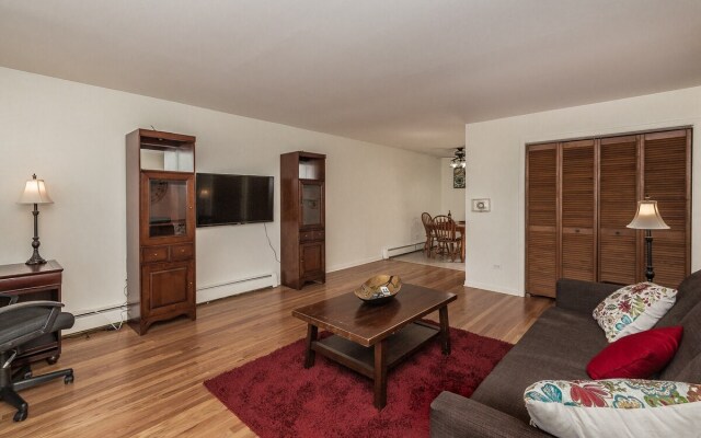 David’s Vacation Escapes Cozy Condo