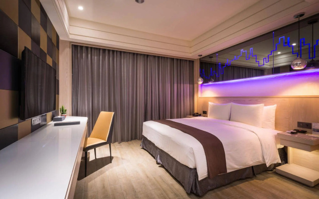 Guide Hotel Taichung ZiYou