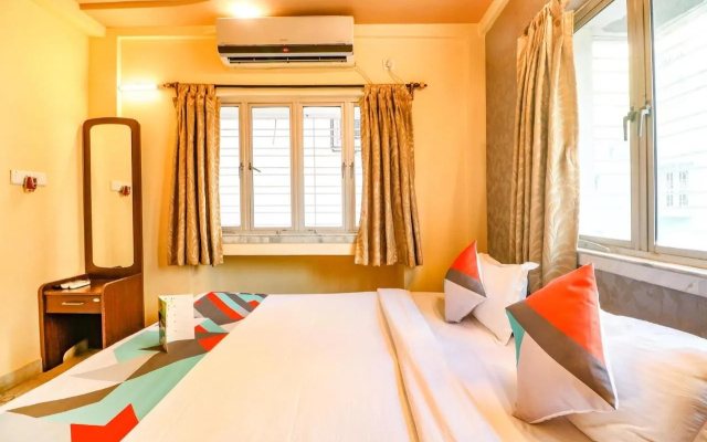 OYO 18667 Harry Inn