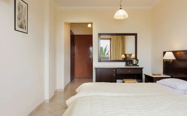 Aphrodite Beach Hotel Corfu