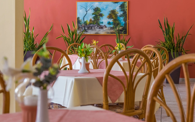 Green Bungalows Hotel Apartments