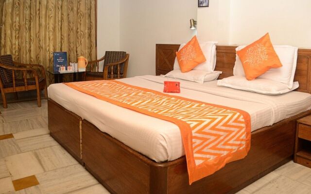 OYO 22122 Hotel Falcon Crest