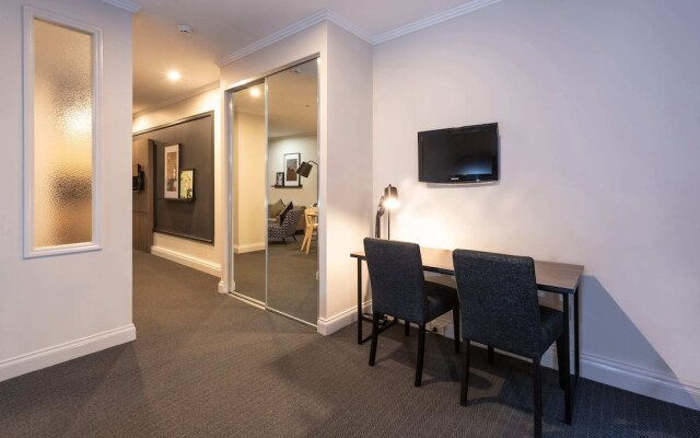 Chic 1-bedroom Apartment in Melbourne CBD