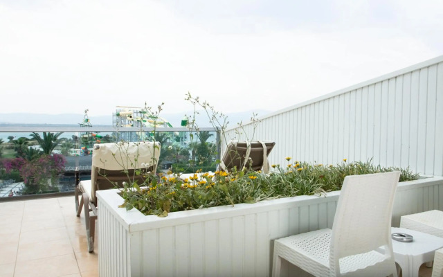 Venosa Beach Resort & Spa