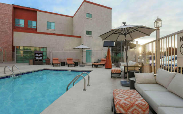 Hampton Inn & Suites Denver Tech Center