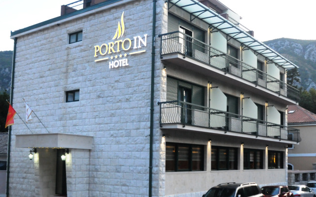 Porto In Hotel