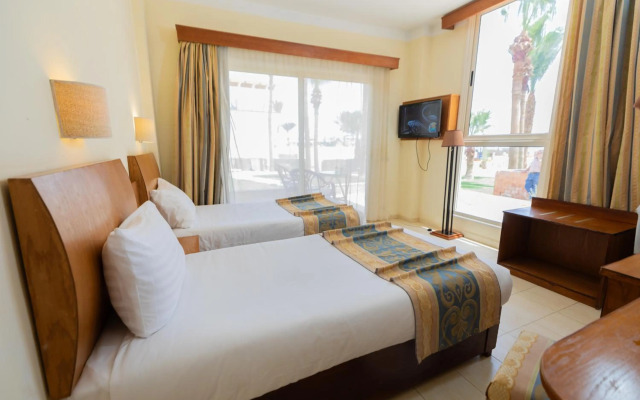 Royal Star Empire Beach Resort