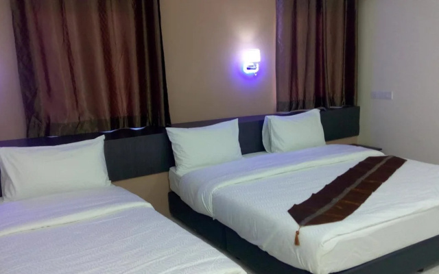 M S Hotel, Tengku Kelana KTM Klang