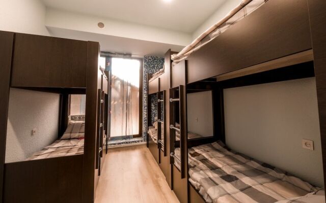 Aygestan Hostel