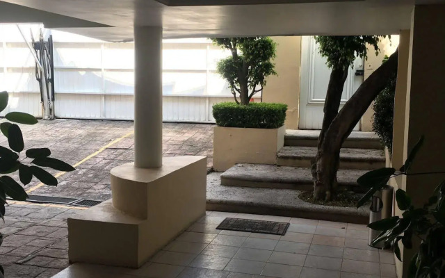G K Suites Duraznos