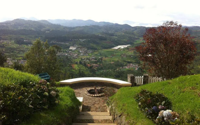 Mountain Retreat - A Hill Country Resort