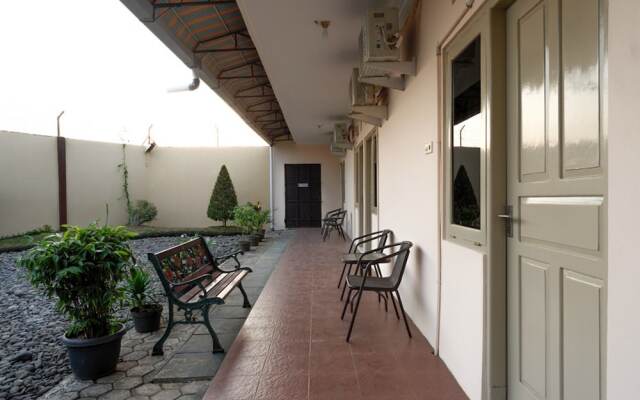 Meotel Purwokerto by RedDoorz