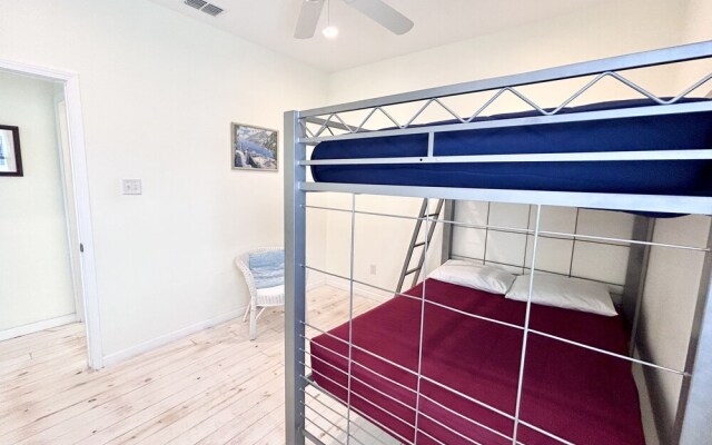 Sunrise Heaven Lv112 2 Bedroom Home by Redawning