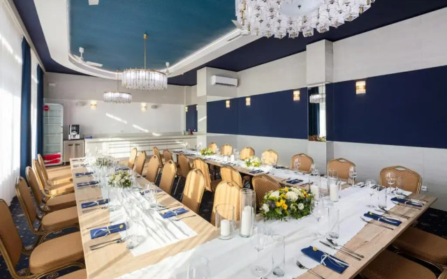 Hotel Lázne Kostelec u Zlína