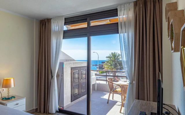 Panoramic View Sunflower Apartment by DreamHomesTenerife