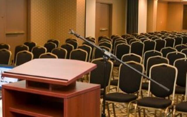 Ramada Toronto Airport