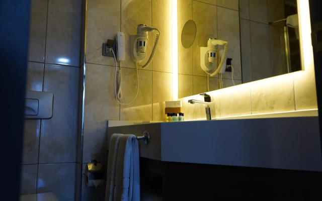 Hotel Kirci Thermal & Spa