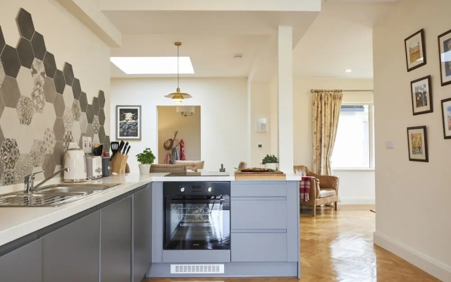 Luxury Lodges in Doolin Village