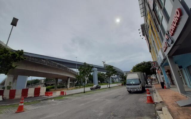 Hotel Zamburger Kota Damansara (De Jaya)