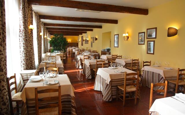 Hotel Monasterio de Leyre