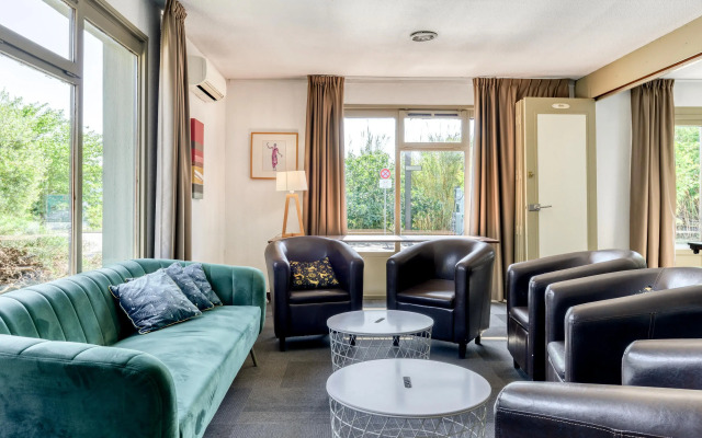 Campanile NATURE - Montpellier Sud