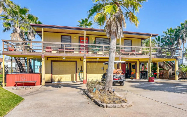 Private Pool, Deck & Patio: Galveston Oasis!