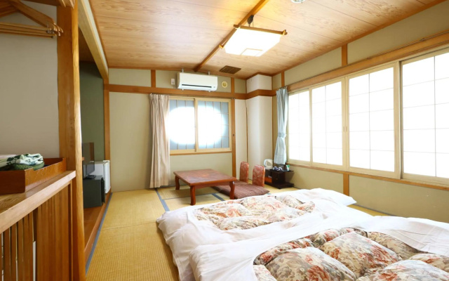 Hotel Yudanaka – Guest Rooms – Yamanouchi