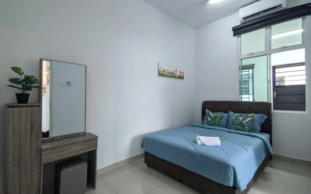 Desaru Comfy Home with Netflix Near Beach, Waterpark & BBQ