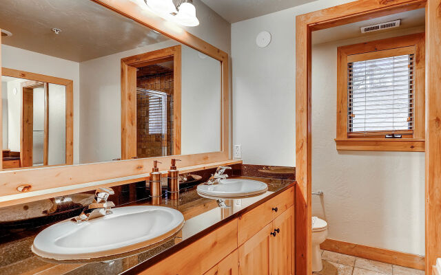 Portico by Alpine Ski Properties