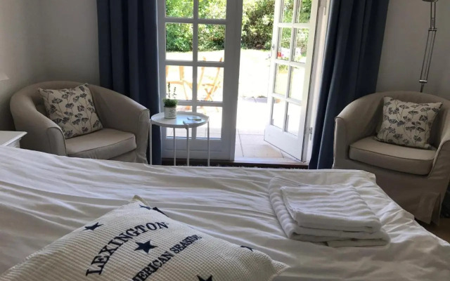 Trouville Bed & Breakfast