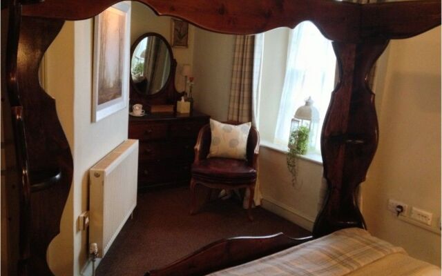 Burford Lodge Hotel
