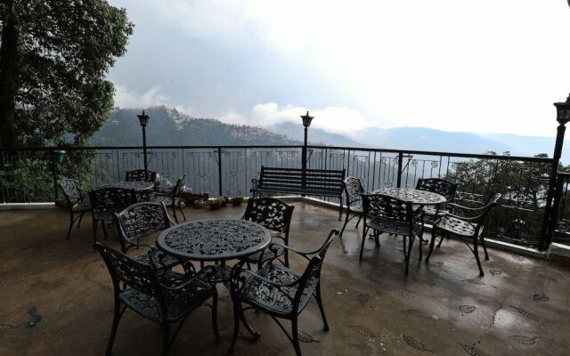 Groom Bridge Gold Stone Exotic Shimla