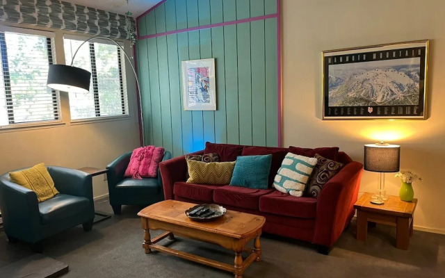 Eagle Summit Collection