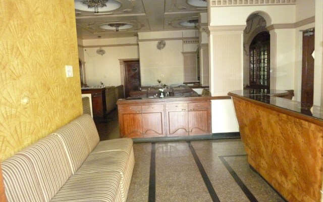 Hotel Shree Yash