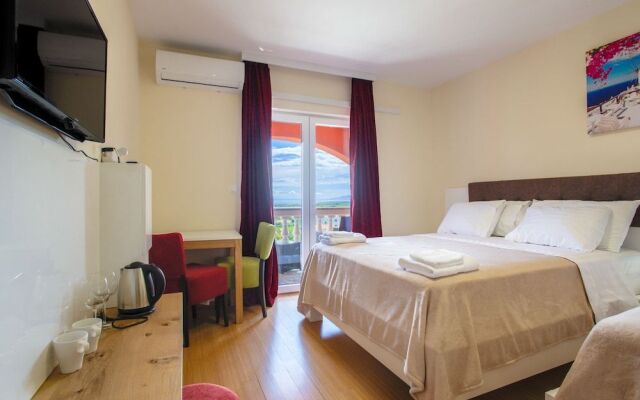 Hotel Livadic