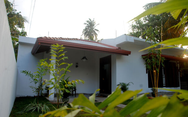 Hotel Symphony Mirissa
