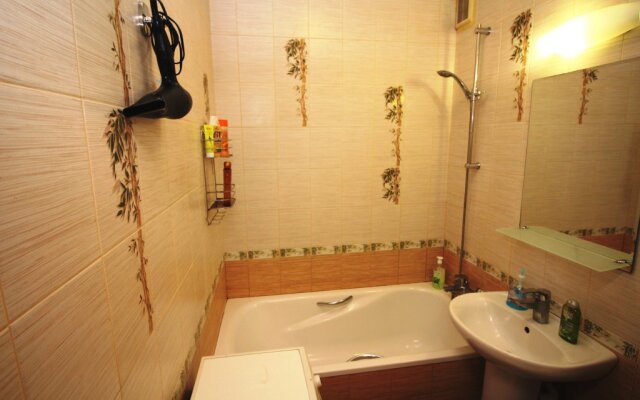 Na Tretyey Filyovskoy 8/1 Apartment