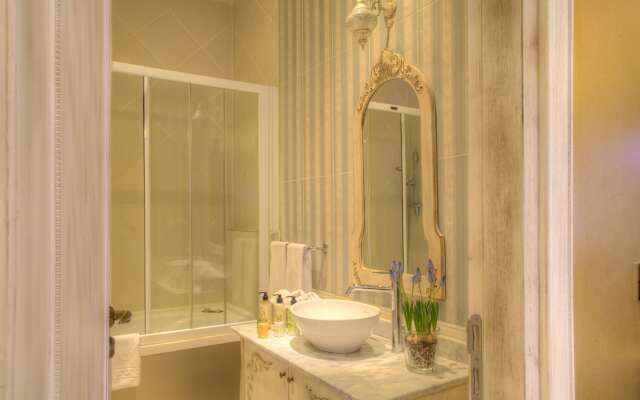 Elegance Residence
