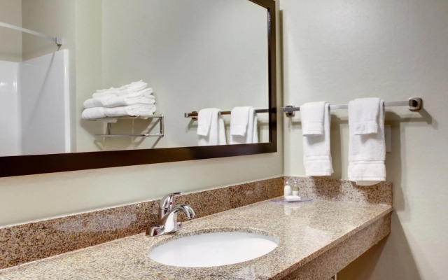 Cobblestone Inn & Suites - Schuyler