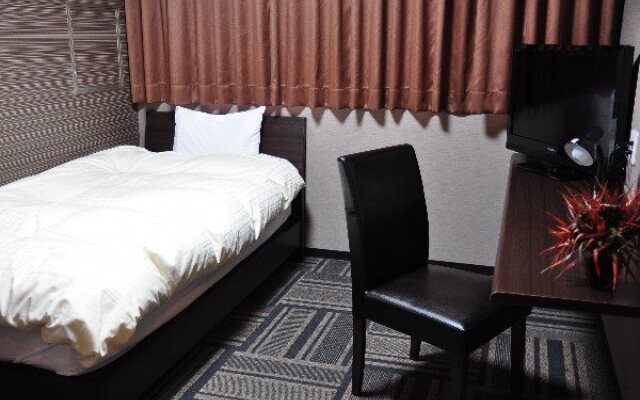 Capsule Hotel & Sauna Cosmo Plaza Akabane