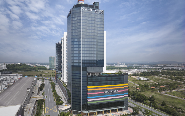 Courtyard By Marriott Setia Alam