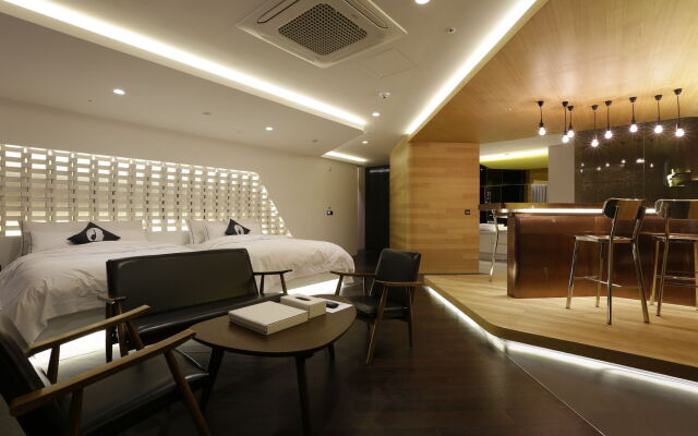 Hotel The Designers Incheon