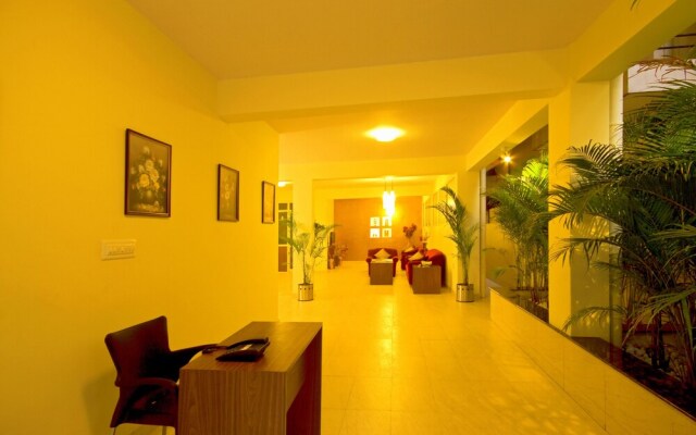 OYO 18923 Mel's Regency